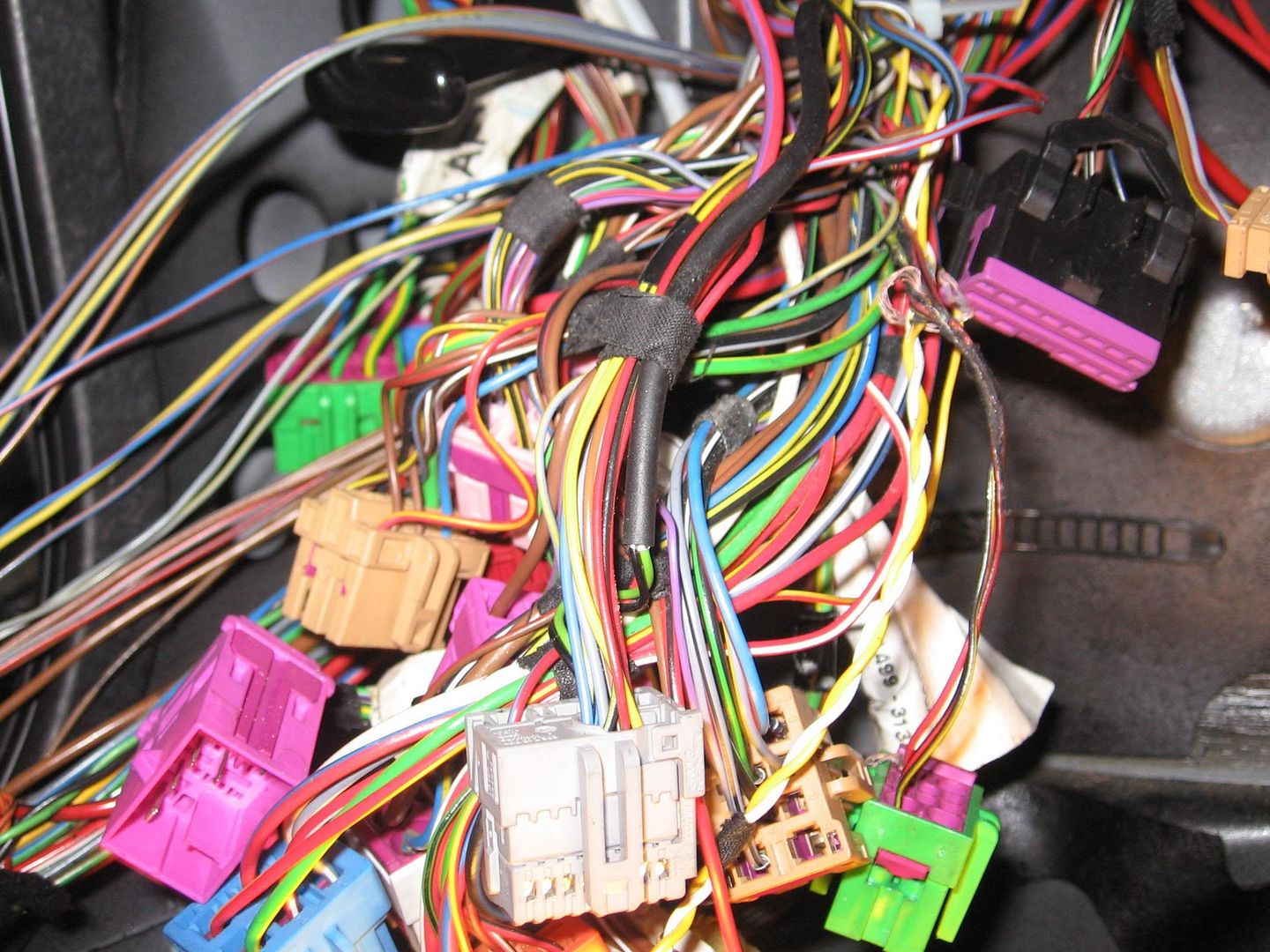 Airbag Igniter Resistance too Low